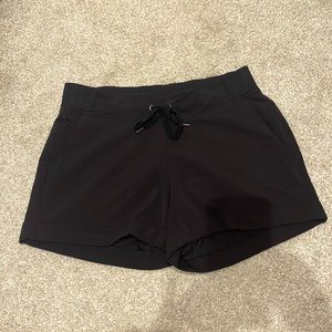 Athleta Drawstring Athletic Short- Black (size 8)